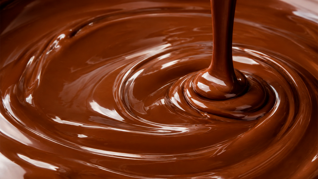 Cómo atemperar chocolate: guía fácil para conseguir un chocolate brillante y crujiente
